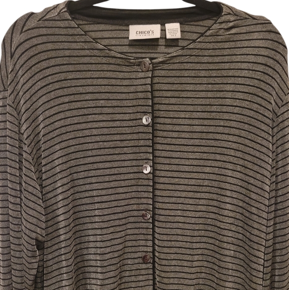 CHICO'S TRAVELERS CARDIGAN - Picture 3 of 9